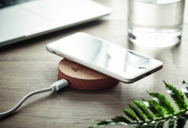 Logo trade promotional gifts image of: Wireless charging pad 10W